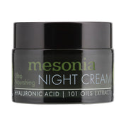 Ultra-nourishing night cream with Hyaluronic Acid and herbal extracts