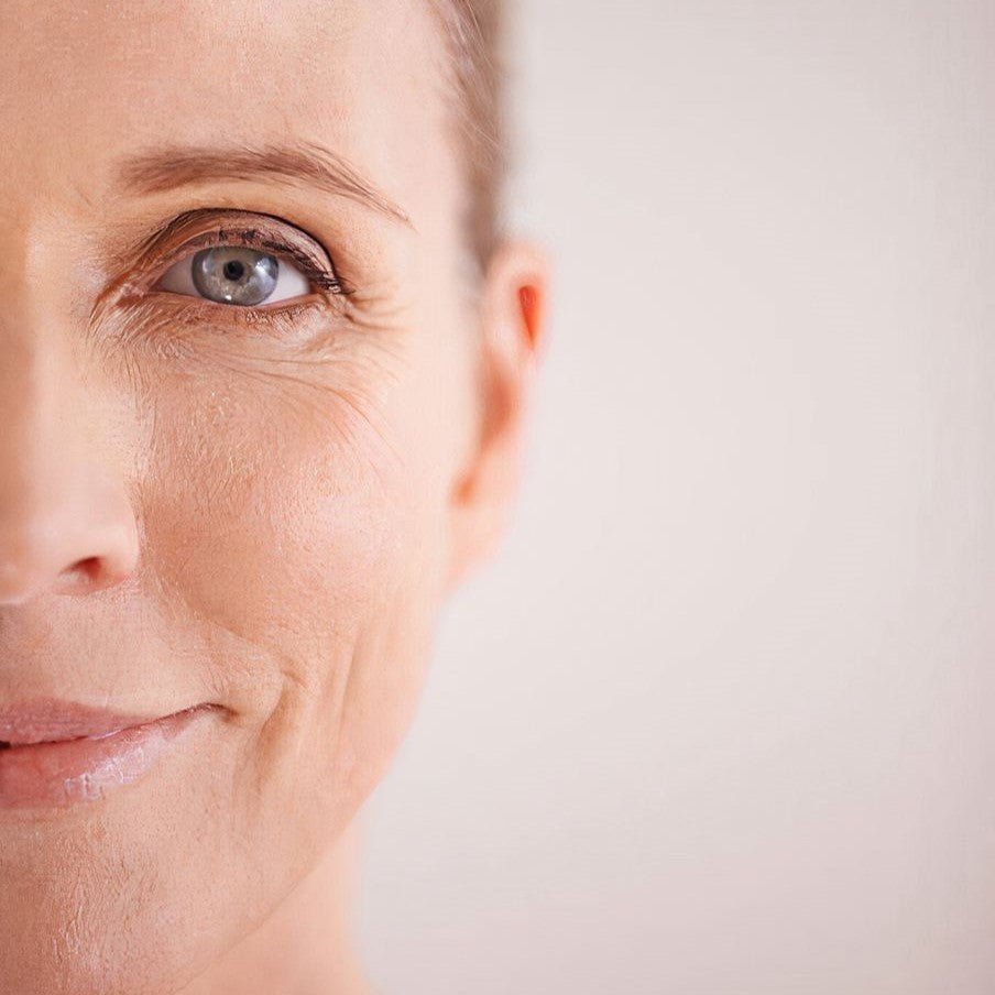 Що таке пептиди в косметиці і чому вони можуть стати вашим найкращим засобом проти зморшок?