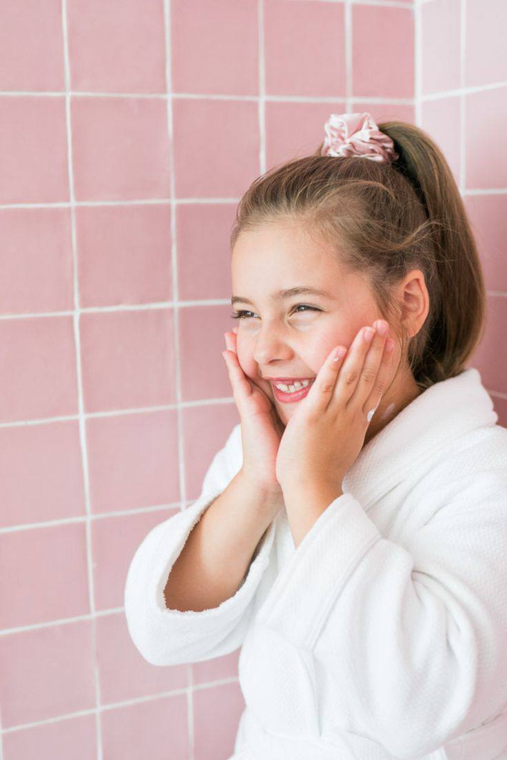 Чому шкіра дітей потребує особливого захисту