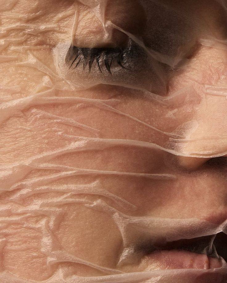 Маска, що перетворюється на шкіру: як альгінат стирає втому, пори й час