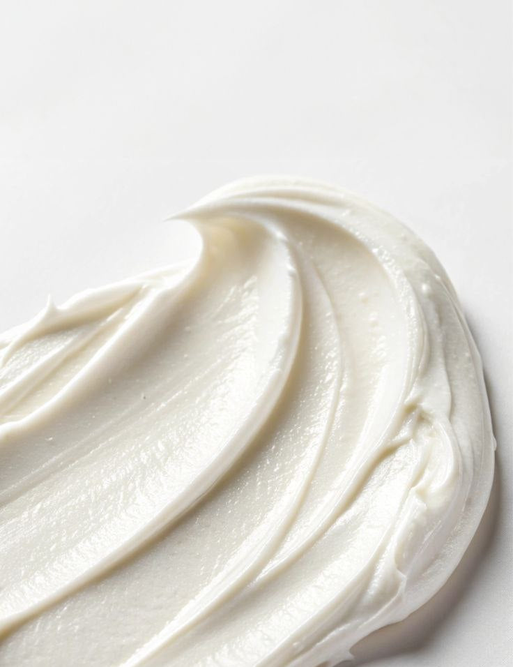 Чому нічний крем — ключ до здорової шкіри?