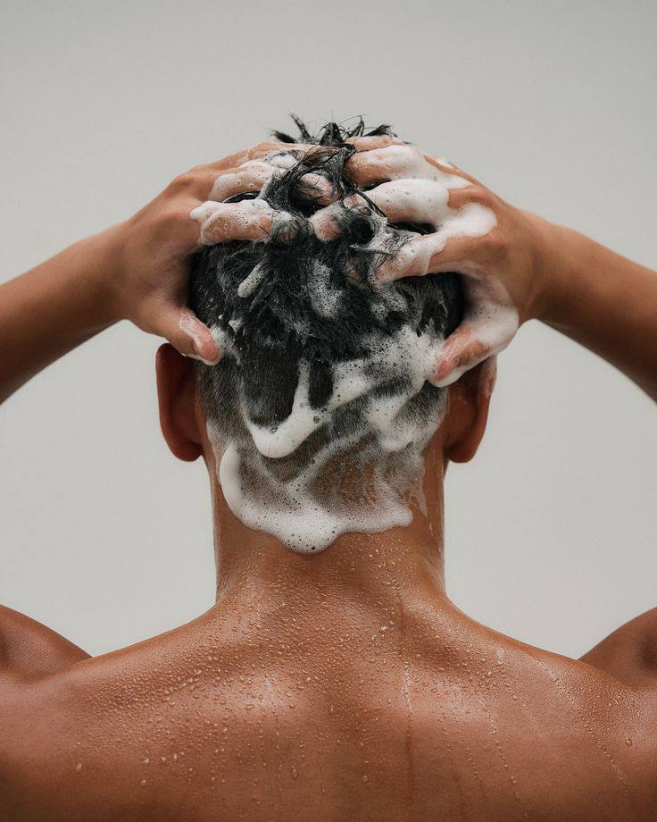 Чим відрізняється чоловічий гель для душу