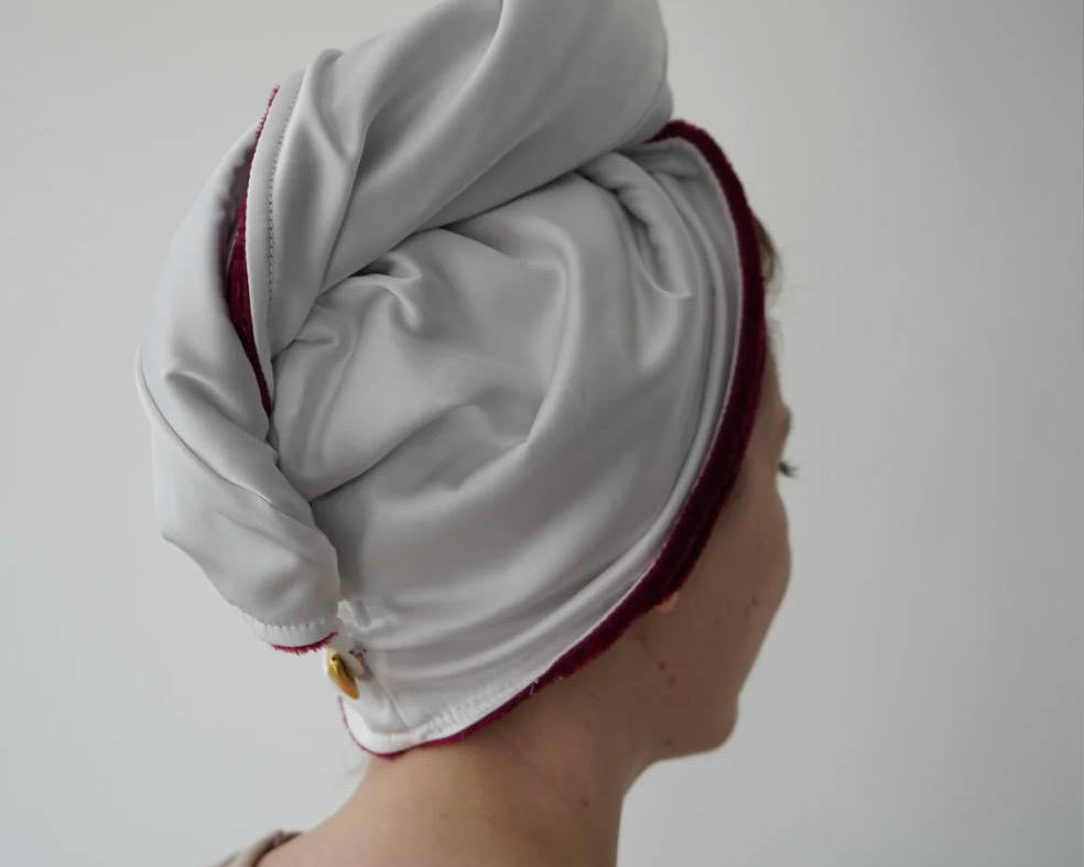 Чалма для вологого волосся: чому це must-have для сушіння, здоров’я і краси локонів