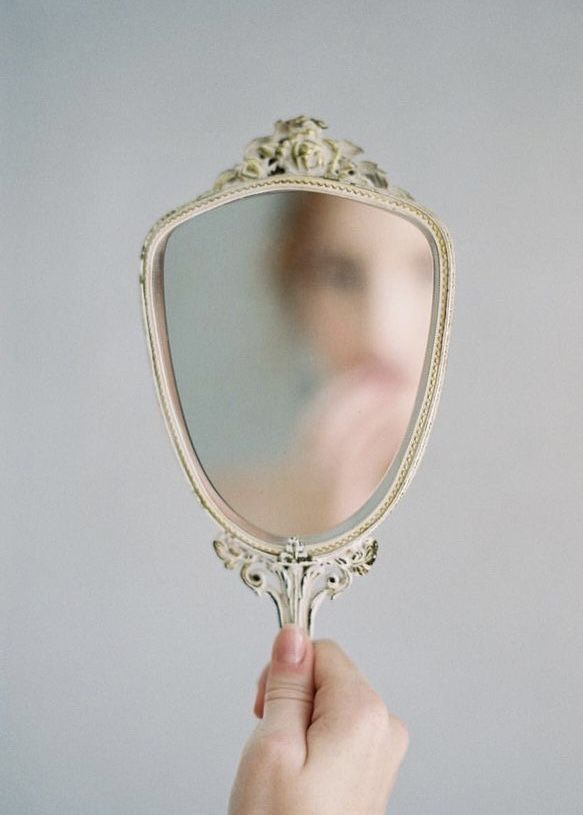 Гормони та шкіра: що важливо знати